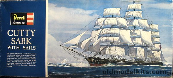 Revell 1/96 Cutty Sark with Billowing Sails and Pre-Painted Hull - Three Feet Long, H395-1200 plastic model kit